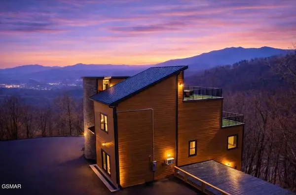 1257 Bavarian Way, Gatlinburg, TN 37738