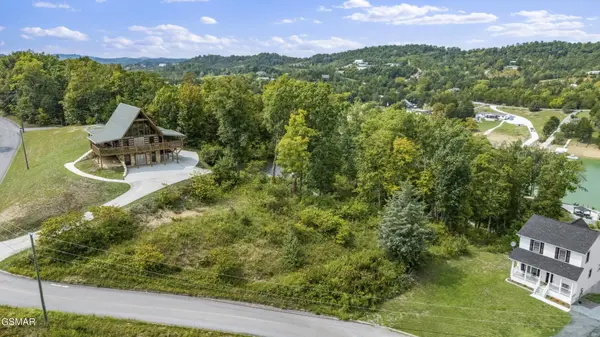 5 Harbor Point Drive, Sevierville, TN 37876