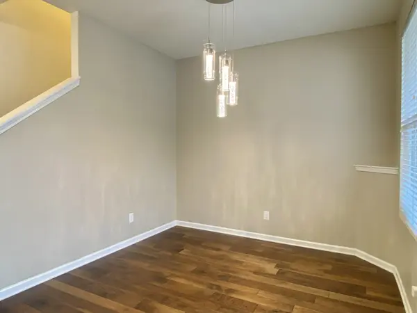 1021 Livingstone Ln, Mount Juliet, TN 37122