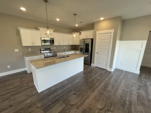 2190 Barringer Ln, Murfreesboro, TN 37128