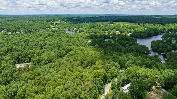 5011 Ostego Dr, Crossville, TN 38572