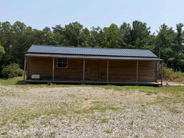 112 State Garage Rd, Jamestown, TN 38556