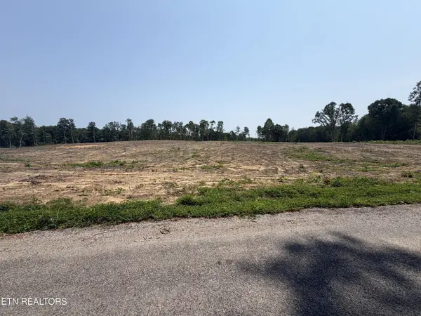288 Government Pond Rd, Jamestown, TN 38556
