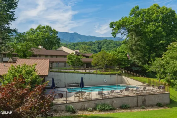 221 Woodland Road #UNIT 310, Gatlinburg, TN 37738