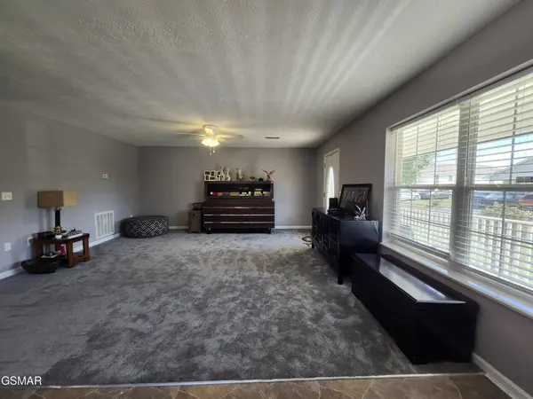 2553 Bay Meadows Way, Sevierville, TN 37876
