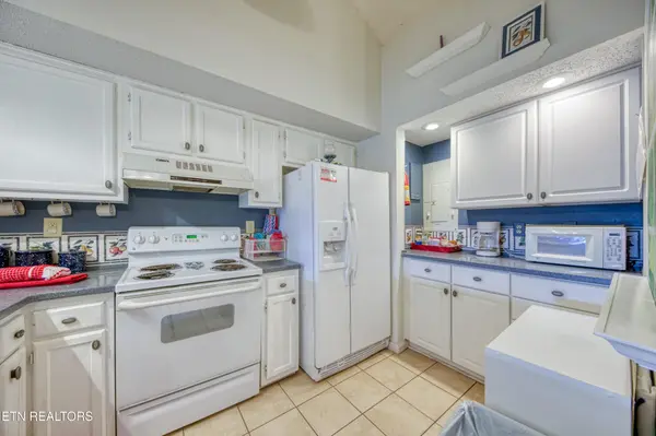 1155 Upper Alpine Way #303, Gatlinburg, TN 37738