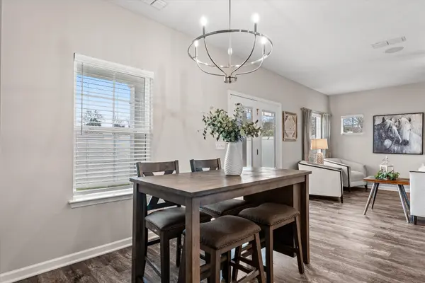 1855 Kiva Lane, Murfreesboro, TN 37127