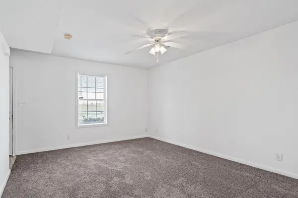 188 Jack Miller Blvd #B, Clarksville, TN 37042