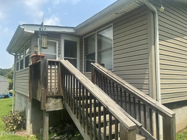 255 Henderson Hollow Rd, Knoxville, TN 37931