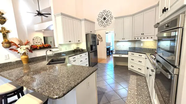 256 Lakehill Beach Estates Rd, Springville, TN 38256