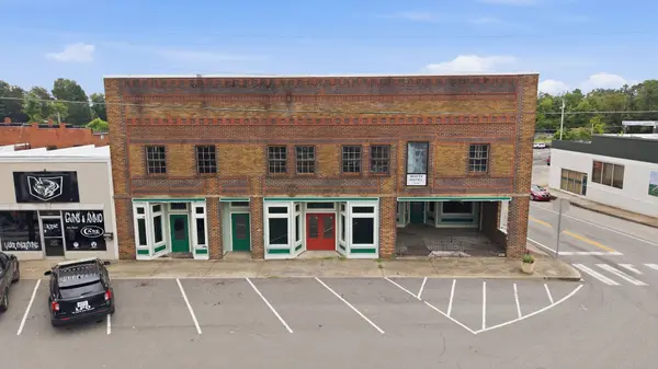 1 Public Square, Lafayette, TN 37083