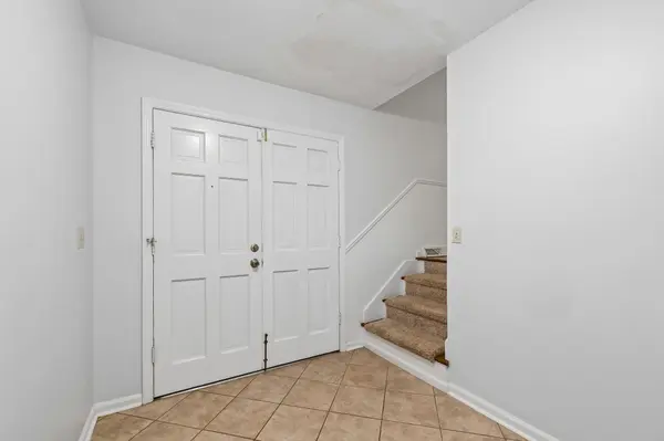 406 Derby Ct, Murfreesboro, TN 37130