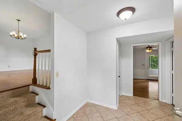 406 Derby Ct, Murfreesboro, TN 37130