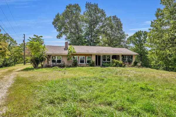 8455 Lewis Rd, Nashville, TN 37221