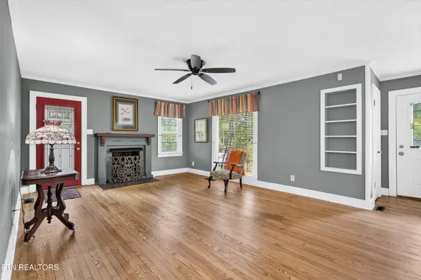 1049 Mitchell Ave, Cookeville, TN 38501