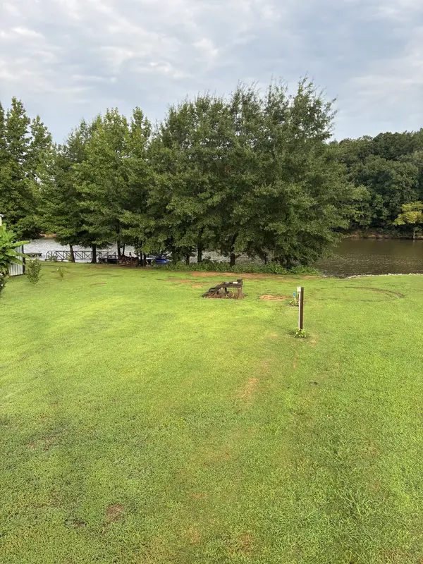 0 D D S Cv, Decaturville, TN 38329