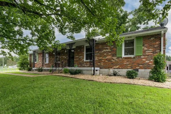 844 Rose Park Dr, Nashville, TN 37206