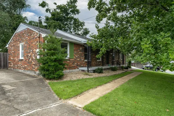 844 Rose Park Dr, Nashville, TN 37206
