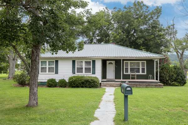 469 Cash Street, Spring City, TN 37381