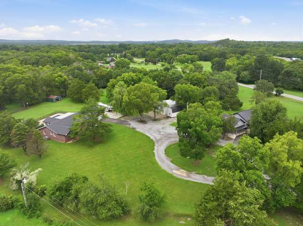 5373 Blackman Rd, Murfreesboro, TN 37129