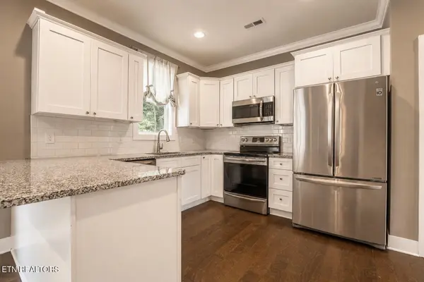 6211 Aldingham St, Knoxville, TN 37912