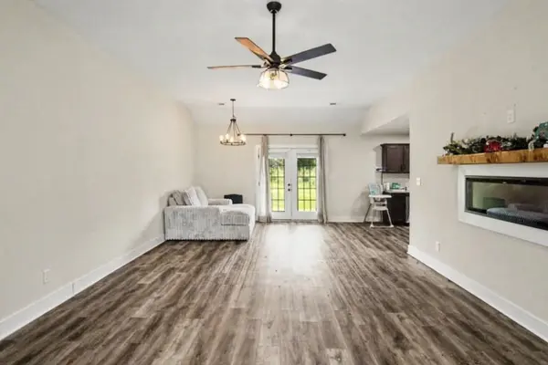 3031 Core Dr, Clarksville, TN 37040