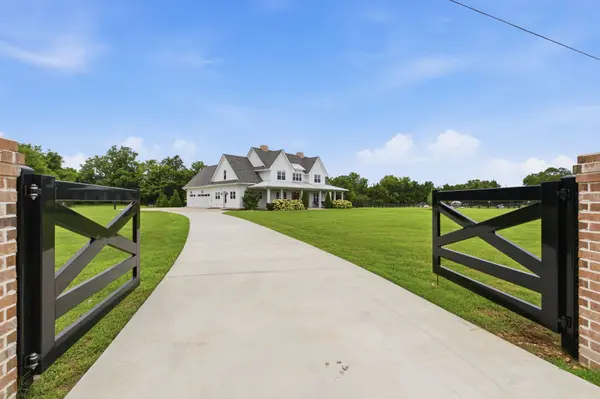 8028 Miller Rd, Christiana, TN 37037