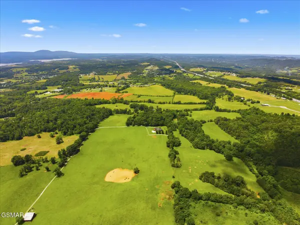 789 Tennessee 92, Dandridge, TN 37725