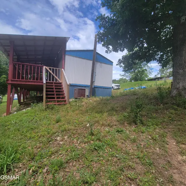 1618 Omaha Trail, Dandridge, TN 37725