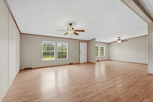 939 W Thomas Allen Rd, Cookeville, TN 38501