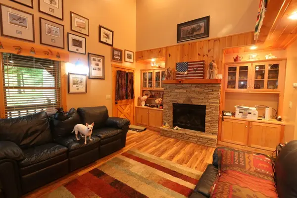 351 Warrior Ridge Way, Cosby, TN 37722