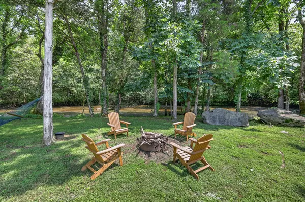 1122 Meriweather Ln, Lebanon, TN 37087