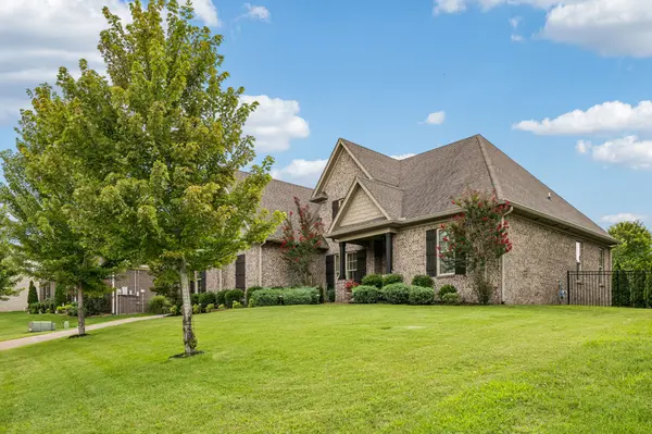 138 Circle Drive, Hendersonville, TN 37075