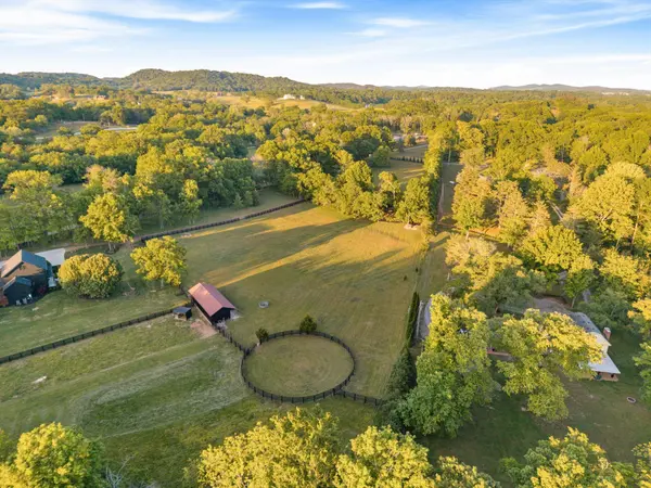 2031 Maple Ln, Franklin, TN 37067