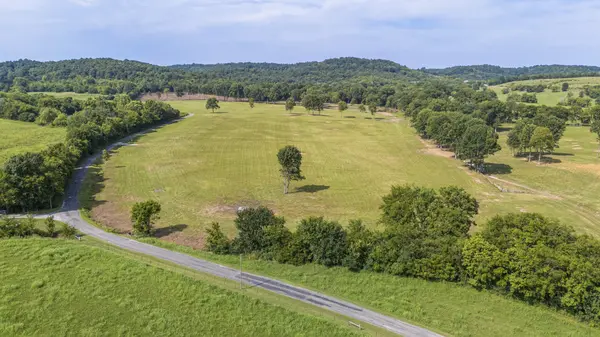 3568 Arbor Hill Rd, Petersburg, TN 37144