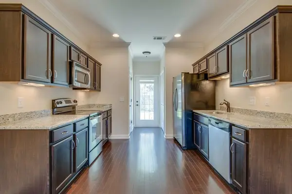1101 Downs Blvd #302, Franklin, TN 37064
