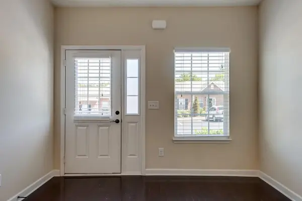 1101 Downs Blvd #302, Franklin, TN 37064