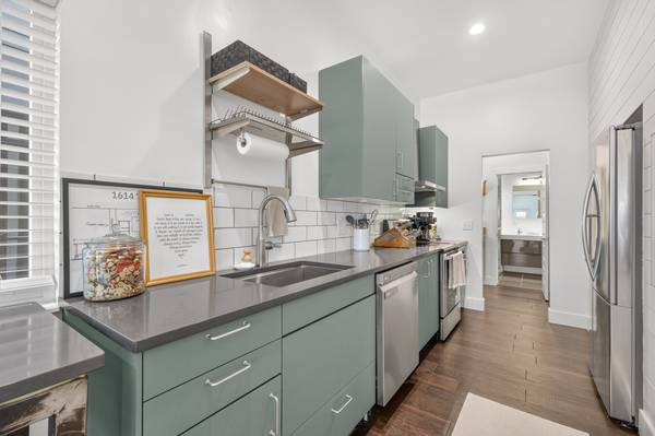 1614 7th Ave #N, Nashville, TN 37208