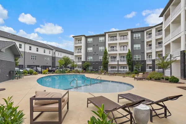 1540 Lebanon Pike #415, Nashville, TN 37210