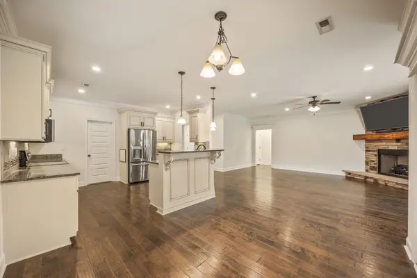 29 Knotting Hill Dr, Fayetteville, TN 37334