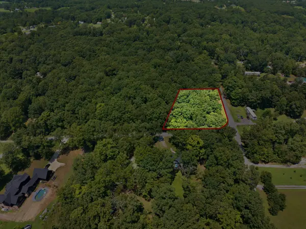0 E 40 Rd, Bon Aqua, TN 37025
