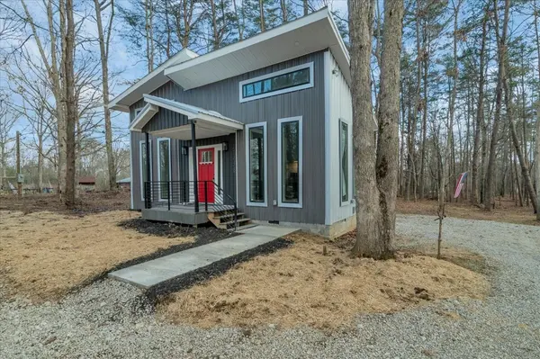 17458 SR 50, Altamont, TN 37301