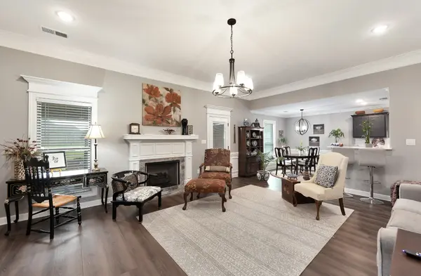 102 Gatewick Dr, Jackson, TN 38305