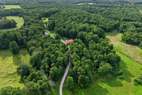 240 Hash Ln, Rock Island, TN 38581