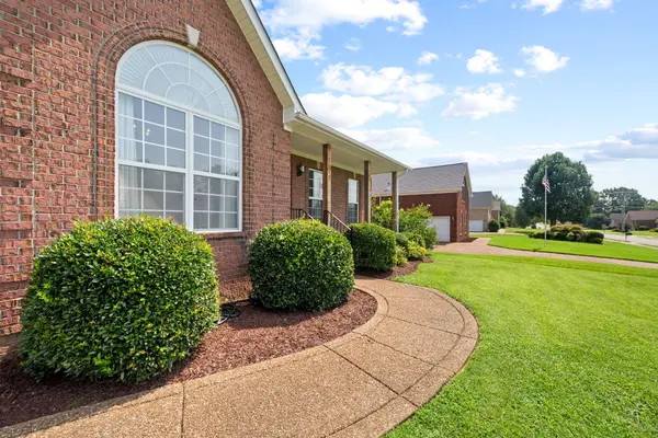 7010 Buffalo Drive, La Vergne, TN 37086