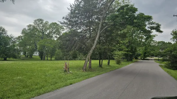 194 Cranwill Dr, Hendersonville, TN 37075