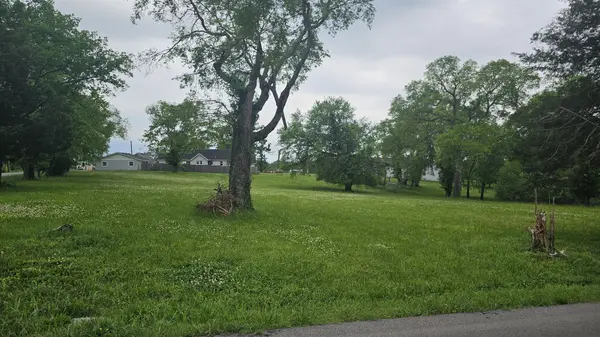 190 Cranwill Dr, Hendersonville, TN 37075