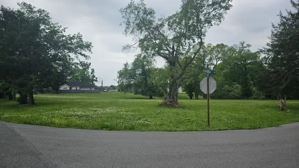 198 Cranwill Dr, Hendersonville, TN 37075