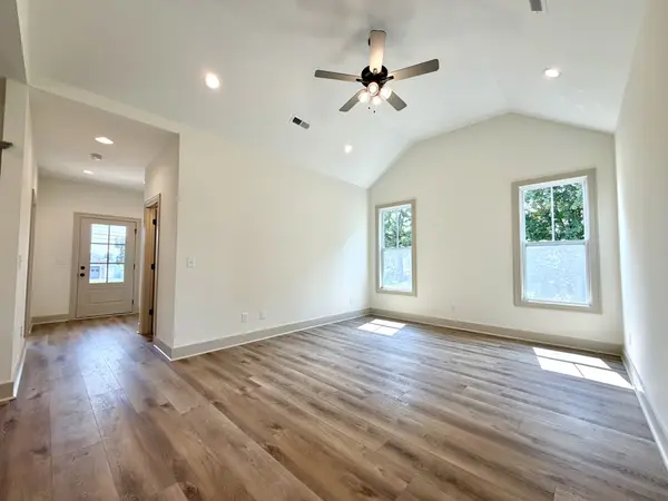 489 S Main St, Pembroke, KY 42266