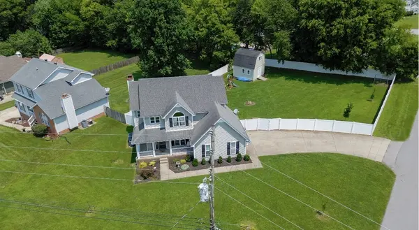 3423 E Henderson Way, Clarksville, TN 37042